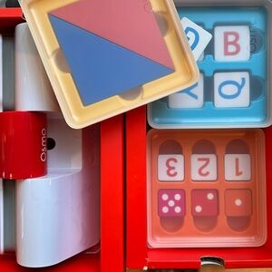 Osmo base and reflector, numbers, words, tangrams + cases lightly used